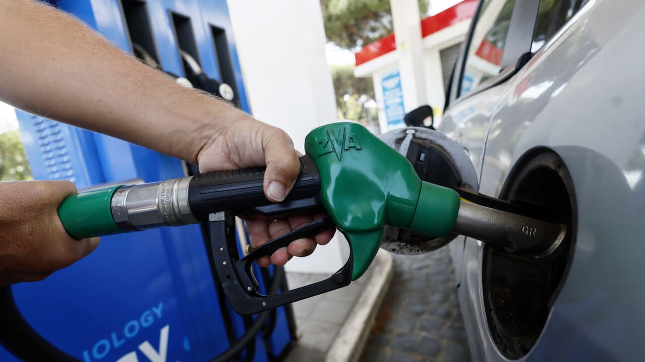 Pourquoi l'Europe pourrait sauver les voitures à essence